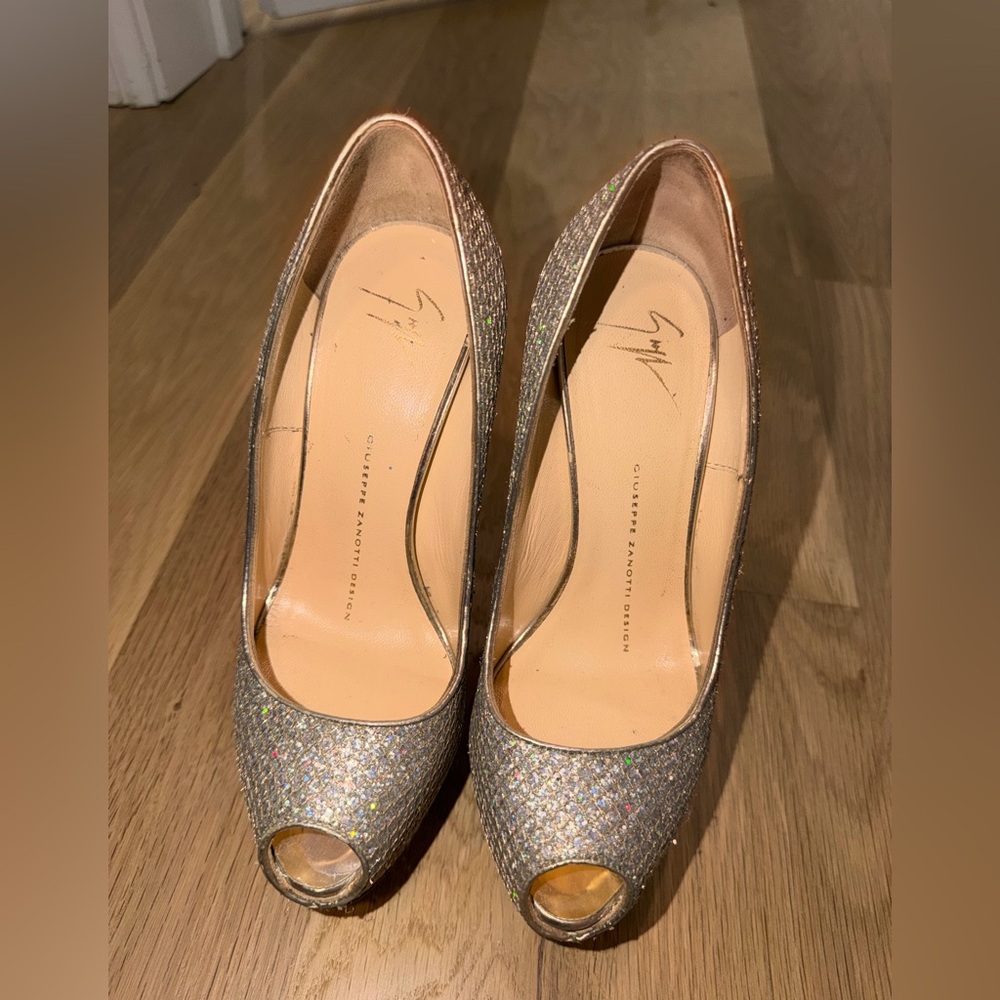 giuseppe zanotti sequin shoes 35.5